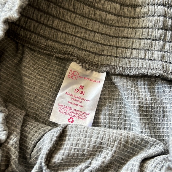 Shorts - Picture 2 of 2